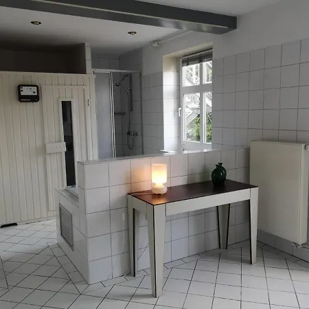 Vandrarhem Huette 52 *