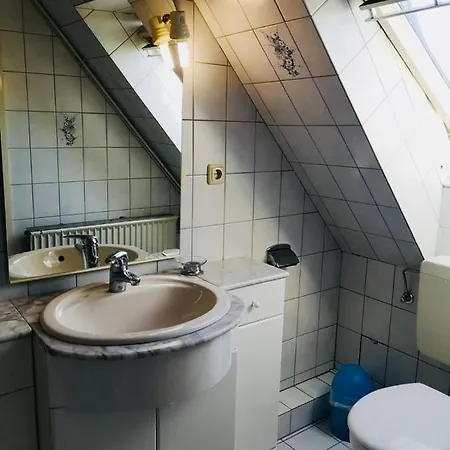 Vandrarhem Huette 52 *